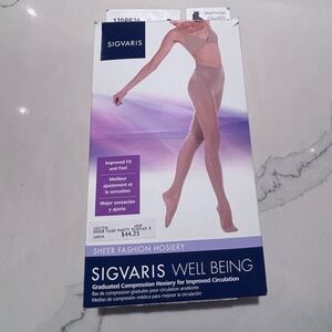 Sigvaris Sheer Graduated Compression Pantyhose Hosiery In Beige Nude NEW IN BOX
